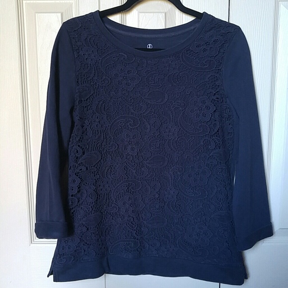 ♦ 3 for $15 Lace Front 3 Quarter Top - Picture 1 of 8